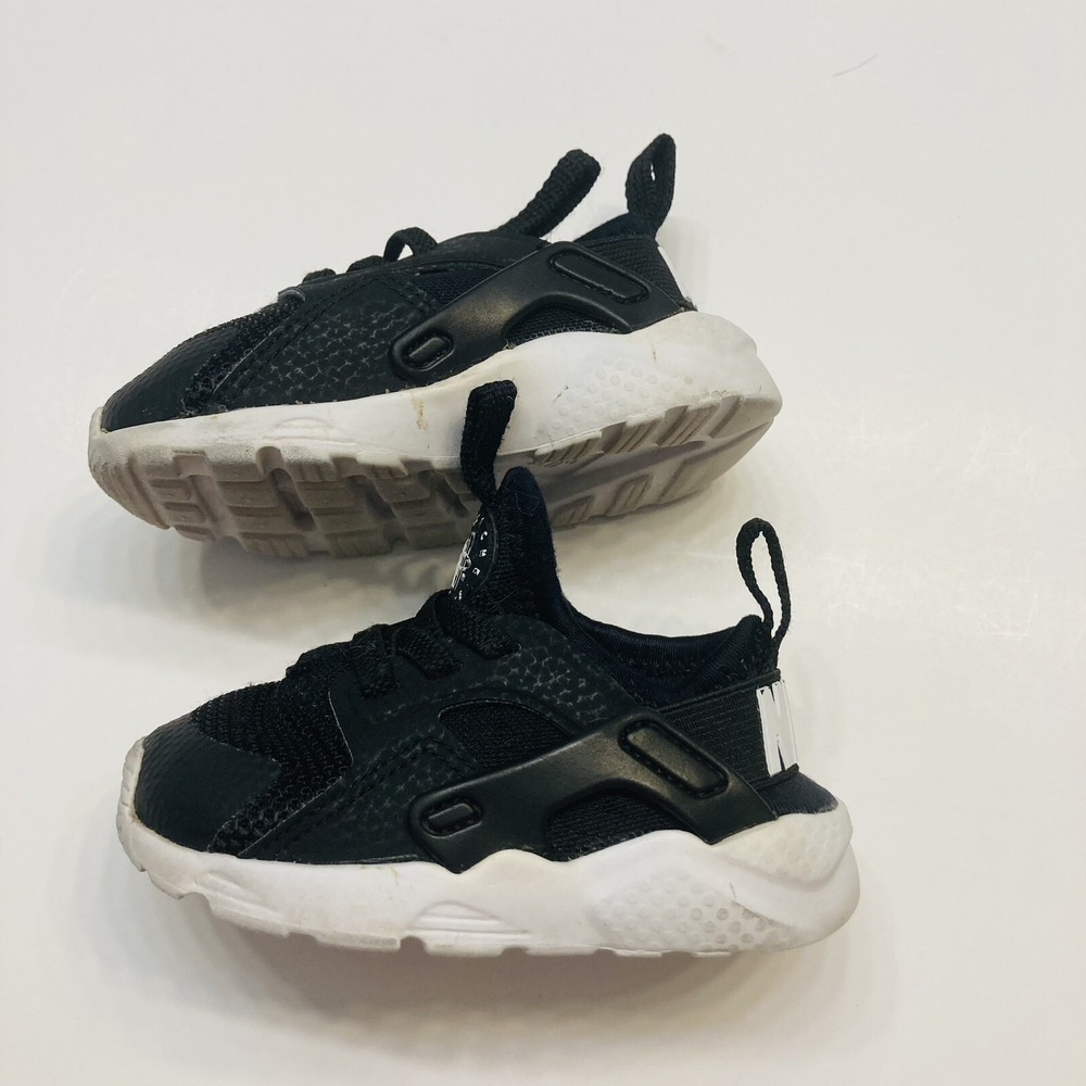 Nike Air Huarache Run Toddler Shoes Black White 859594-002 Size 5C‎ Slip On